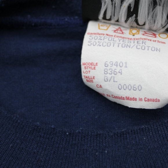 Vintage Graphic Shirt - Univiersity of Michigan Coat of Arms - Men's Large - Picture 8 of 8